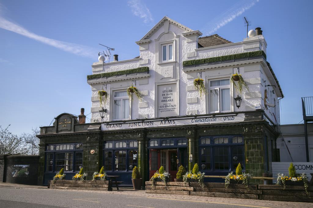 Grand Junction Arms Hotel London Exterior photo