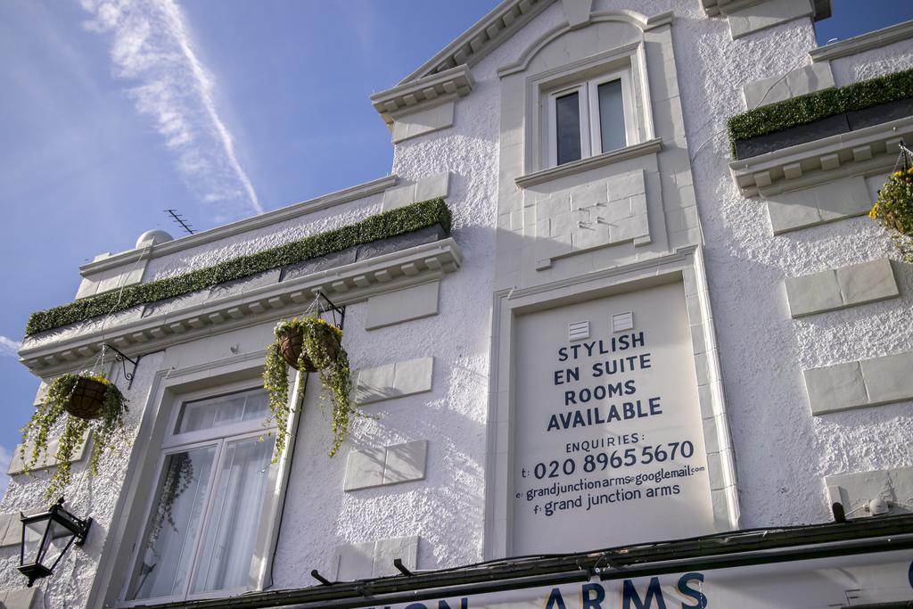 Grand Junction Arms Hotel London Exterior photo